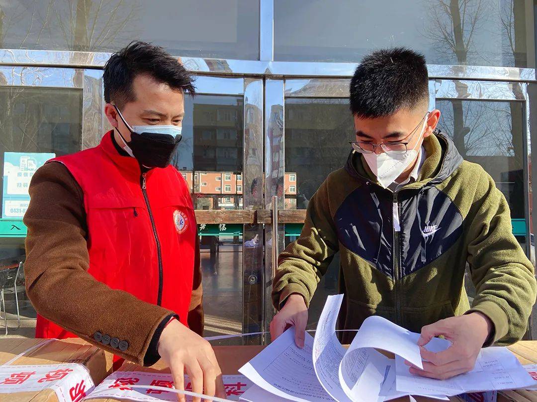 篮球巨星心系社区：捐赠医疗物资助力防疫(蔡徐坤头像ikun专属)